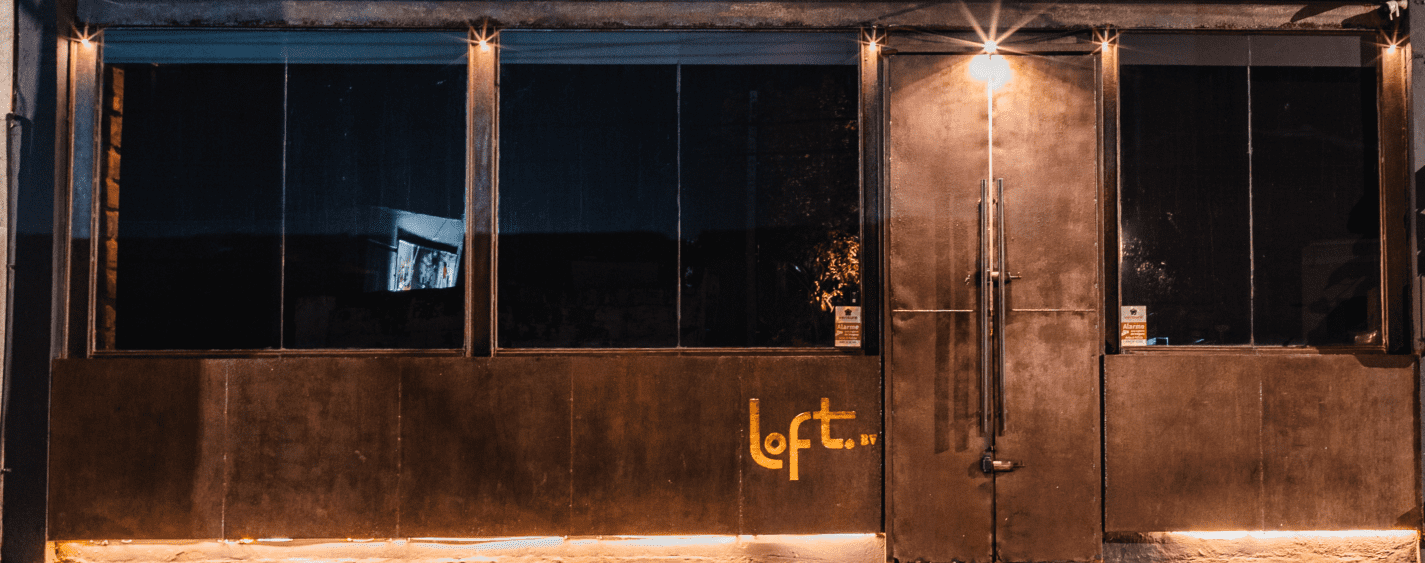 Description of Photo